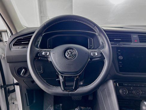 Certified 2021 Volkswagen Tiguan SEL AWD/4WD image 11