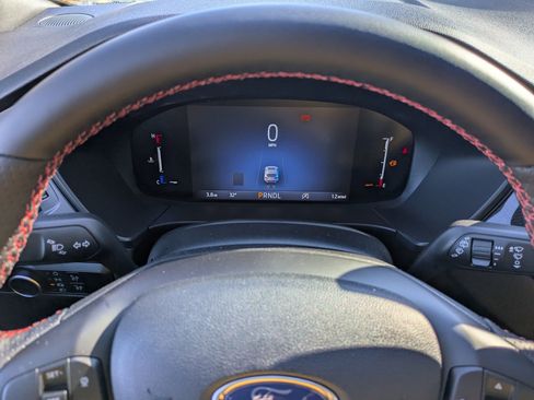 New 2026 Ford Escape ST-Line w/ Tech Pack #1 image 17