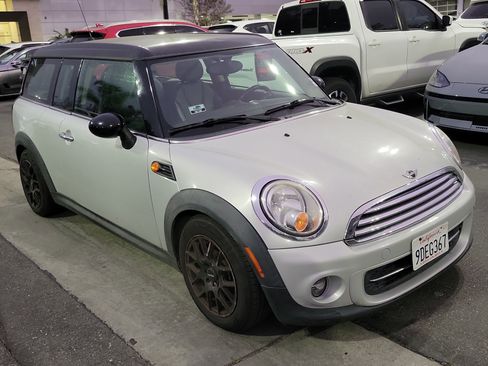 Used 2014 MINI Cooper Clubman image 2