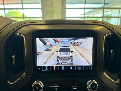 Used 2020 GMC Sierra 1500 Denali w/ Denali Ultimate Package AWD/4WD image 43