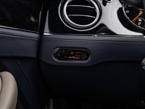 Used 2023 Bentley Continental GT Mulliner image 22