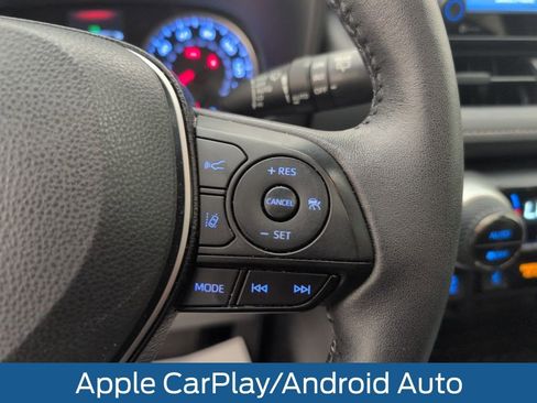 Used 2021 Toyota RAV4 XLE image 43