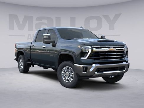 New 2026 Chevrolet Silverado 2500 LTZ w/ LTZ Convenience Package AWD/4WD image 2