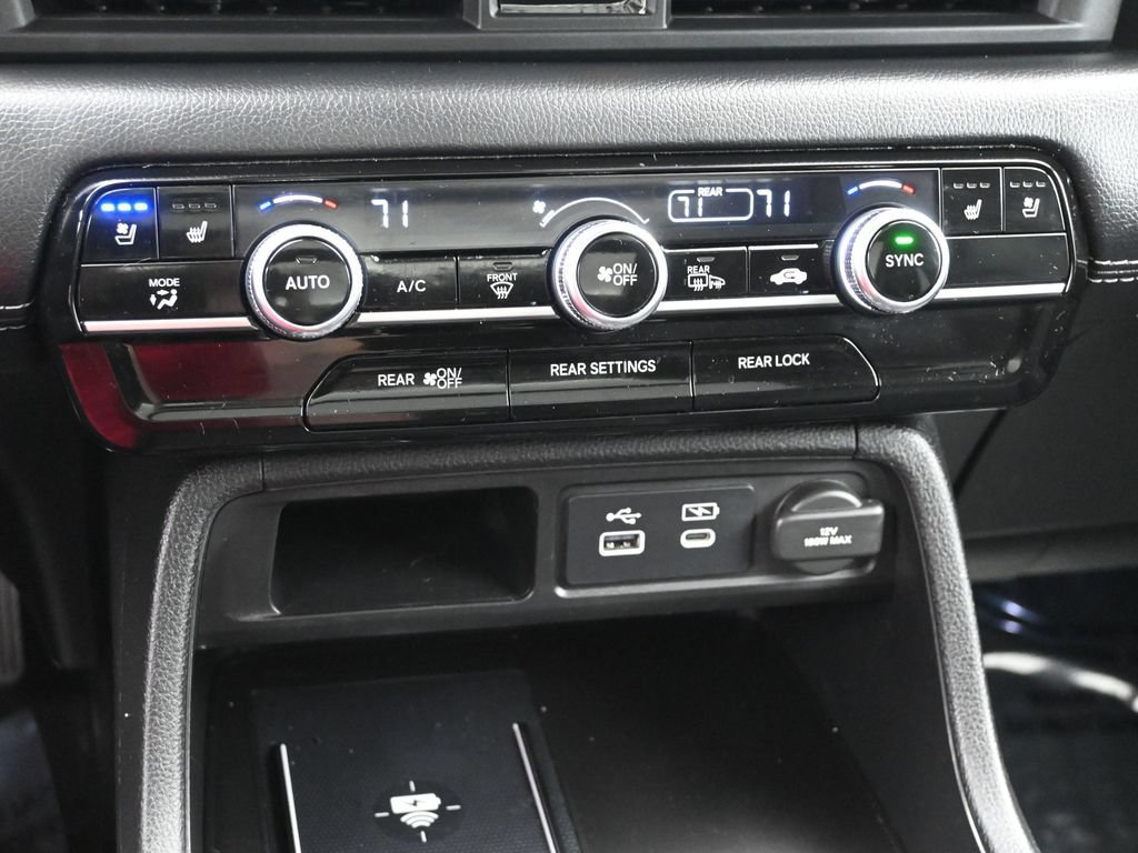 Used 2023 Honda Pilot Elite image 16