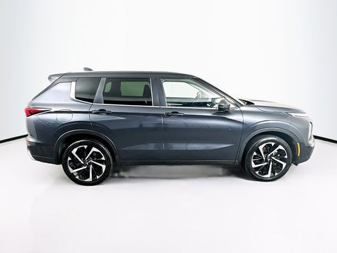 Used 2024 Mitsubishi Outlander SE FWD image 10