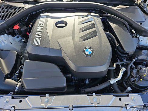 Used 2025 BMW 330i Sedan w/ M Sport Package image 31