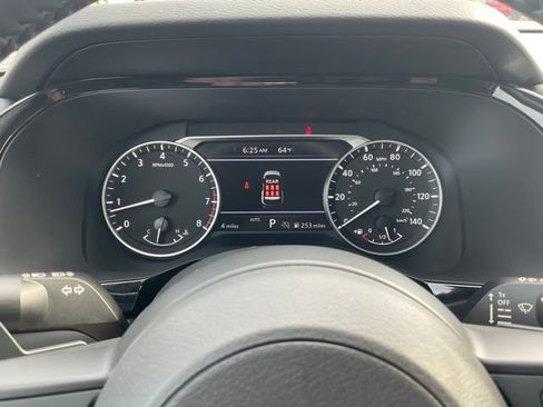 New 2025 Nissan Pathfinder SV AWD/4WD image 19