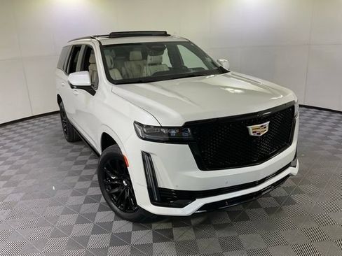 Certified 2022 Cadillac Escalade Sport w/ Touring Package AWD/4WD image 43