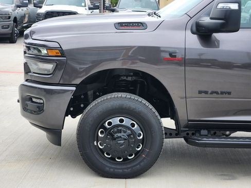 New 2026 RAM 3500 Lone Star AWD/4WD image 11