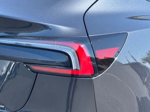 Used 2024 Tesla Model 3 Standard Range RWD image 30