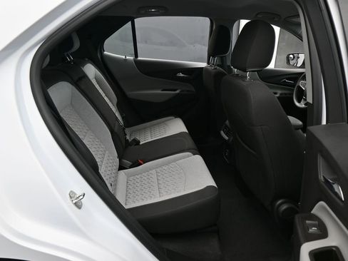 Used 2024 Chevrolet Equinox LS w/ Sport Edition image 31