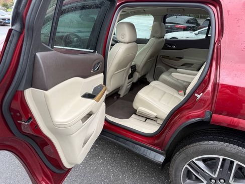 Used 2017 GMC Acadia Denali w/ Technology Package AWD/4WD image 15