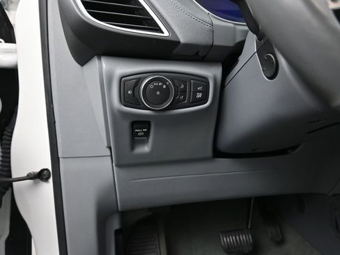 Used 2020 Lincoln Nautilus Reserve w/ Equipment Group 201A image 13