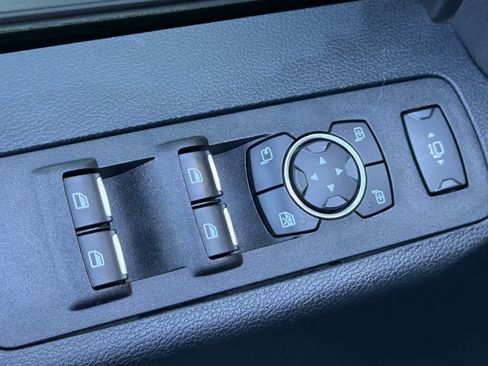 Used 2021 Ford F350 Lariat w/ Lariat Ultimate Package image 13