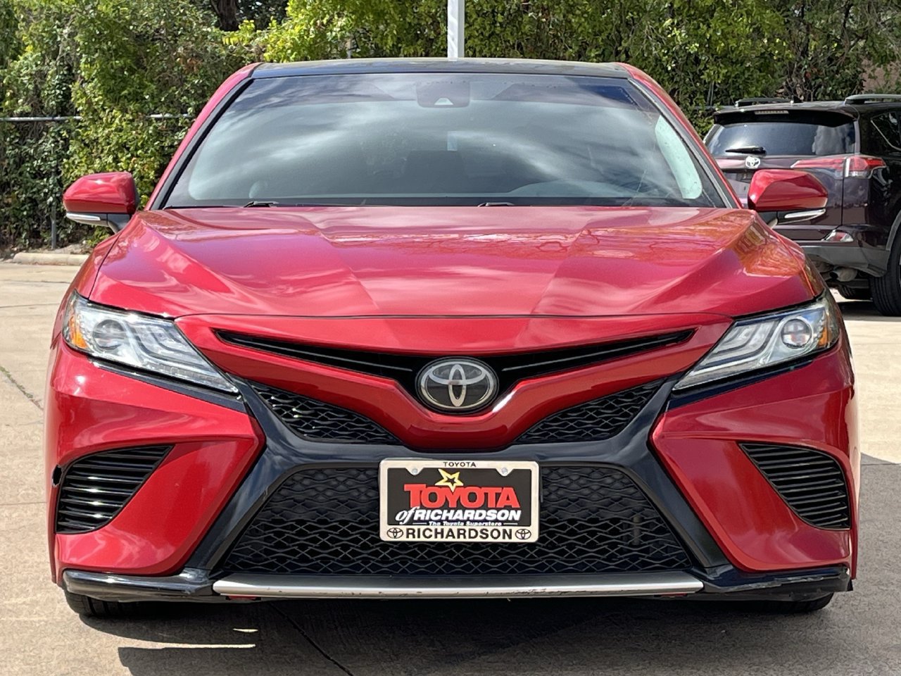 Used 2019 Toyota Camry XSE FWD image 7