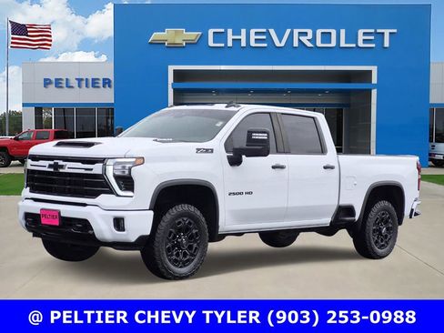 Used 2024 Chevrolet Silverado 2500 LT w/ Z71 Sport Edition AWD/4WD image 3