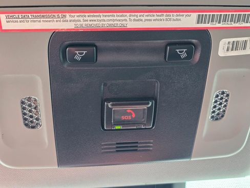 Used 2023 Toyota Camry SE FWD image 25