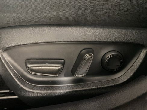 Used 2024 Toyota Camry LE image 28