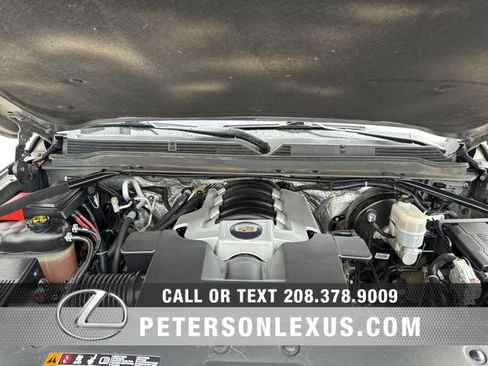 Used 2018 Cadillac Escalade Platinum image 9
