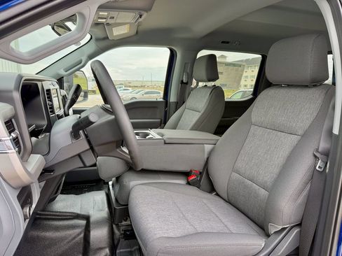 New 2026 Ford F550 4x4 Crew Cab image 11