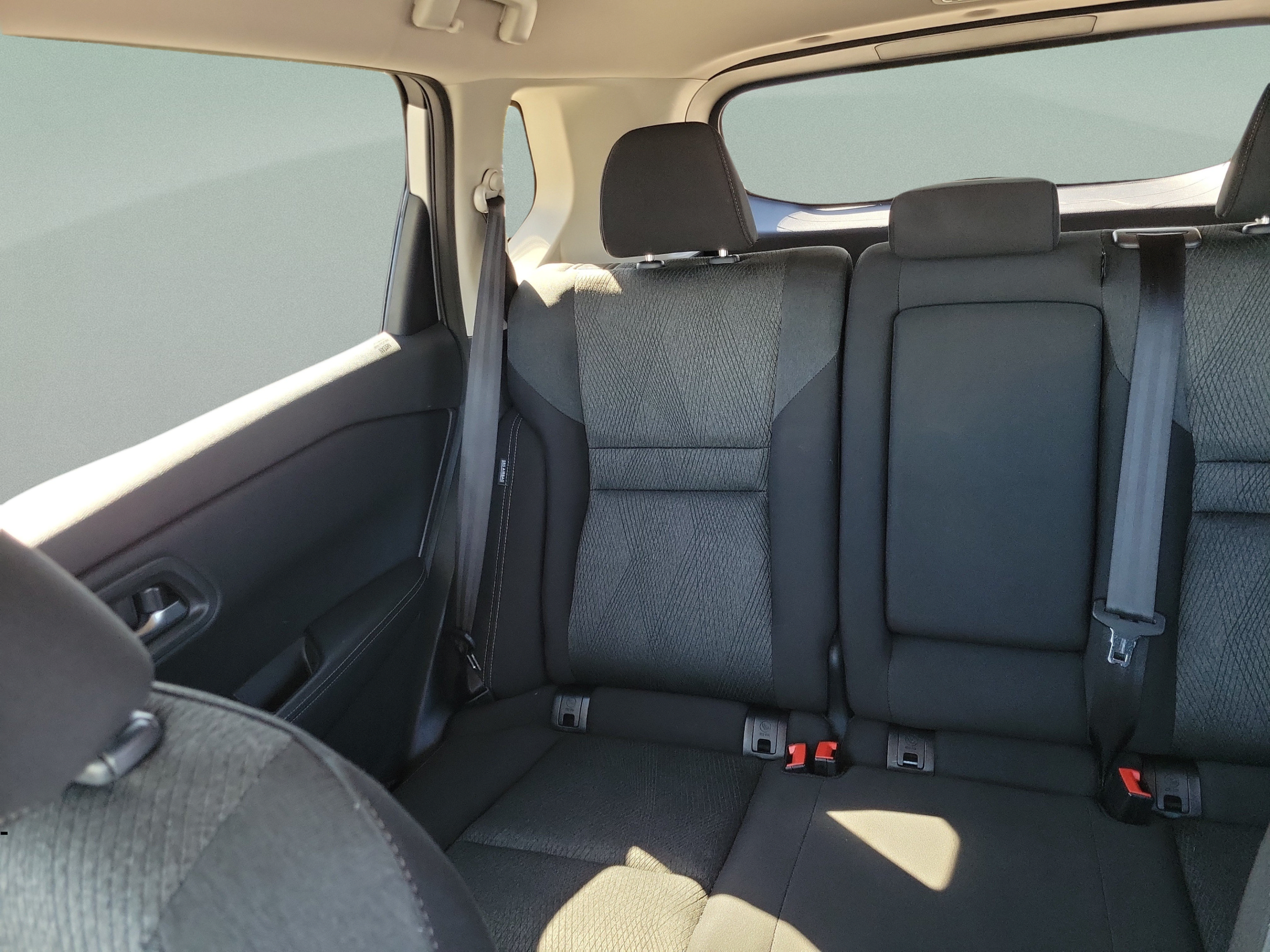 Used 2025 Nissan Rogue SV FWD image 10