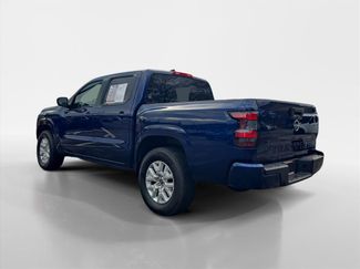 Used 2023 Nissan Frontier SV video 3