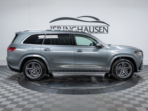 New 2026 Mercedes-Benz GLS 450 4MATIC image 4