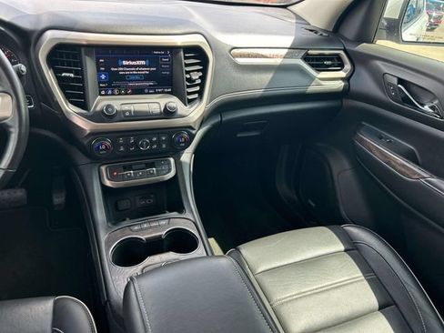 Certified 2020 GMC Acadia Denali w/ Technology Package AWD/4WD image 16