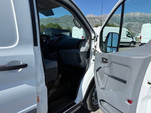Used 2015 Ford Transit 150 130 Low Roof RWD image 16