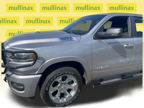 Used 2025 RAM 1500 Big Horn AWD/4WD image 5