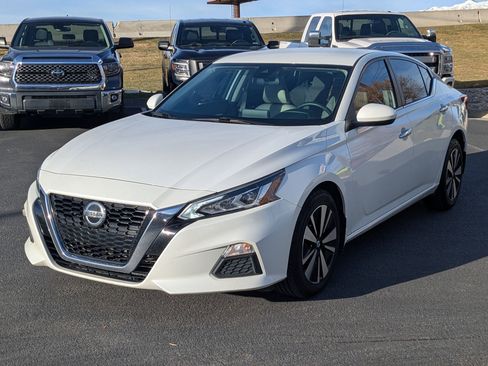 Used 2021 Nissan Altima 2.5 SV image 10