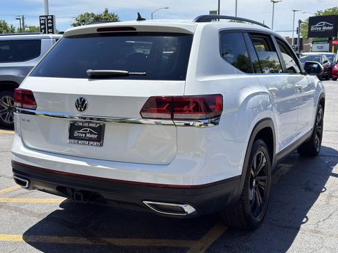 Used 2022 Volkswagen Atlas SE w/ Panoramic Sunroof Package FWD image 11