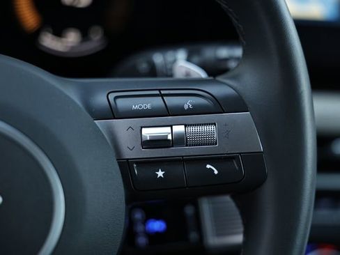 Certified 2025 Hyundai Sonata SEL image 32