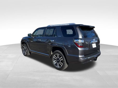 Used 2022 Toyota 4Runner Limited image 5