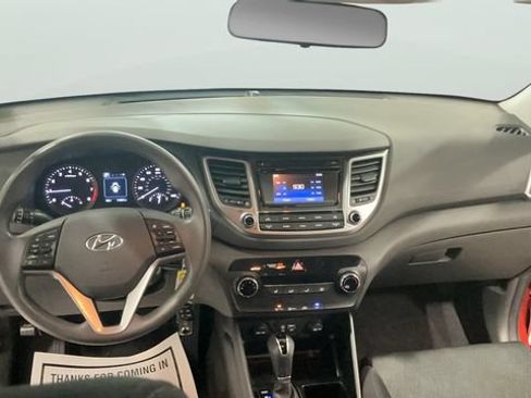 Used 2016 Hyundai Tucson SE w/ Option Group 02 AWD/4WD image 11