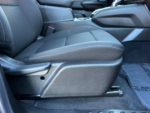 Used 2025 GMC Canyon Elevation w/ Convenience Package image 22