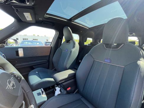 Used 2025 MINI Cooper Countryman S image 15