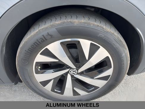 Used 2023 Volkswagen ID.4 Pro image 8