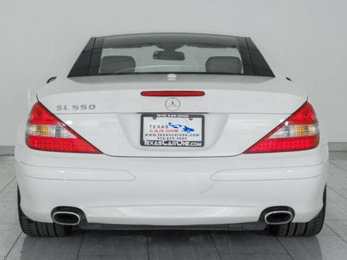 Used 2008 Mercedes-Benz SL 550 image 7