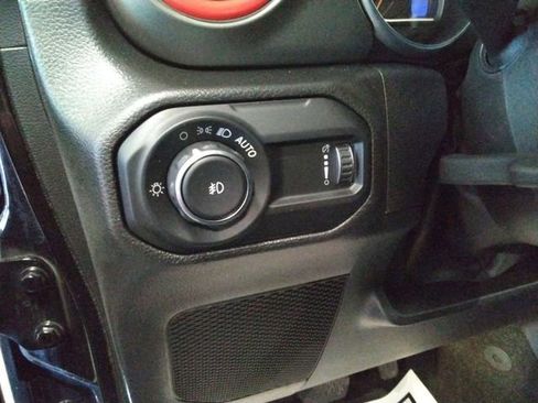 Used 2023 Jeep Wrangler Willys image 26