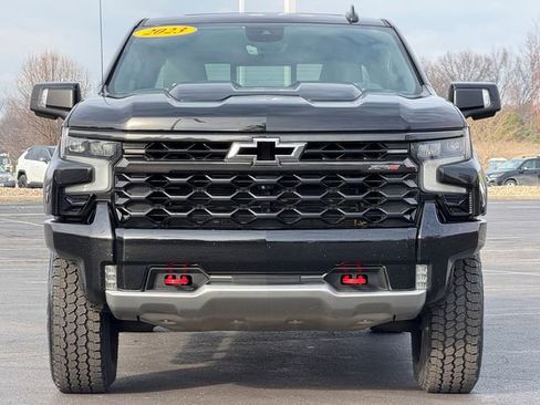 Used 2023 Chevrolet Silverado 1500 ZR2 w/ Technology Package image 10