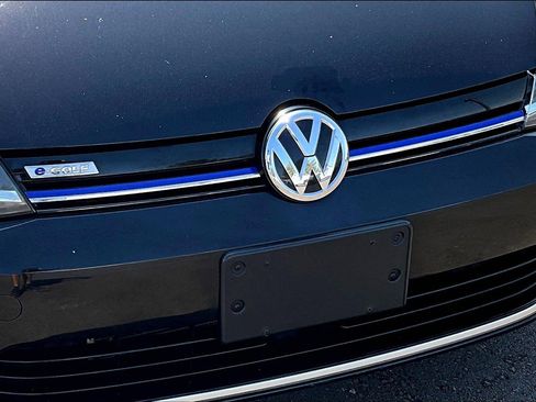 Used 2013 Volkswagen GTI 4-Door image 27