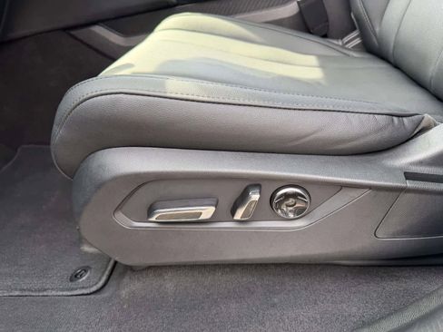 Certified 2026 Acura MDX SH-AWD image 19