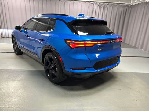 Used 2025 Chevrolet Equinox EV RS image 5