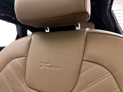 Certified 2024 Kia Sorento SX Prestige w/ Olive Brown Leather Package image 4