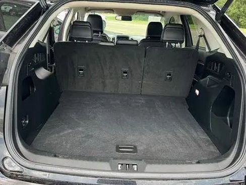 Certified 2021 Ford Edge SEL w/ Cargo Accessory Package AWD/4WD image 9