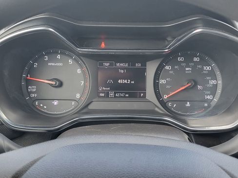 Used 2023 Chevrolet TrailBlazer LT w/ Convenience Package AWD/4WD image 13