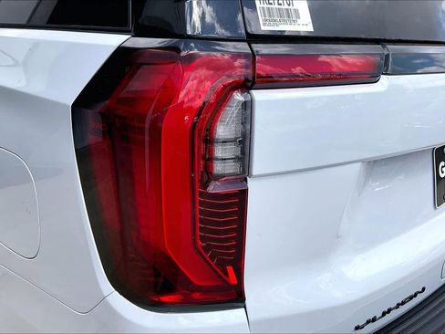 New 2026 GMC Yukon Denali w/ Sun & Power Step Package image 12