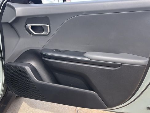 Used 2025 Kia K4 FWD image 23