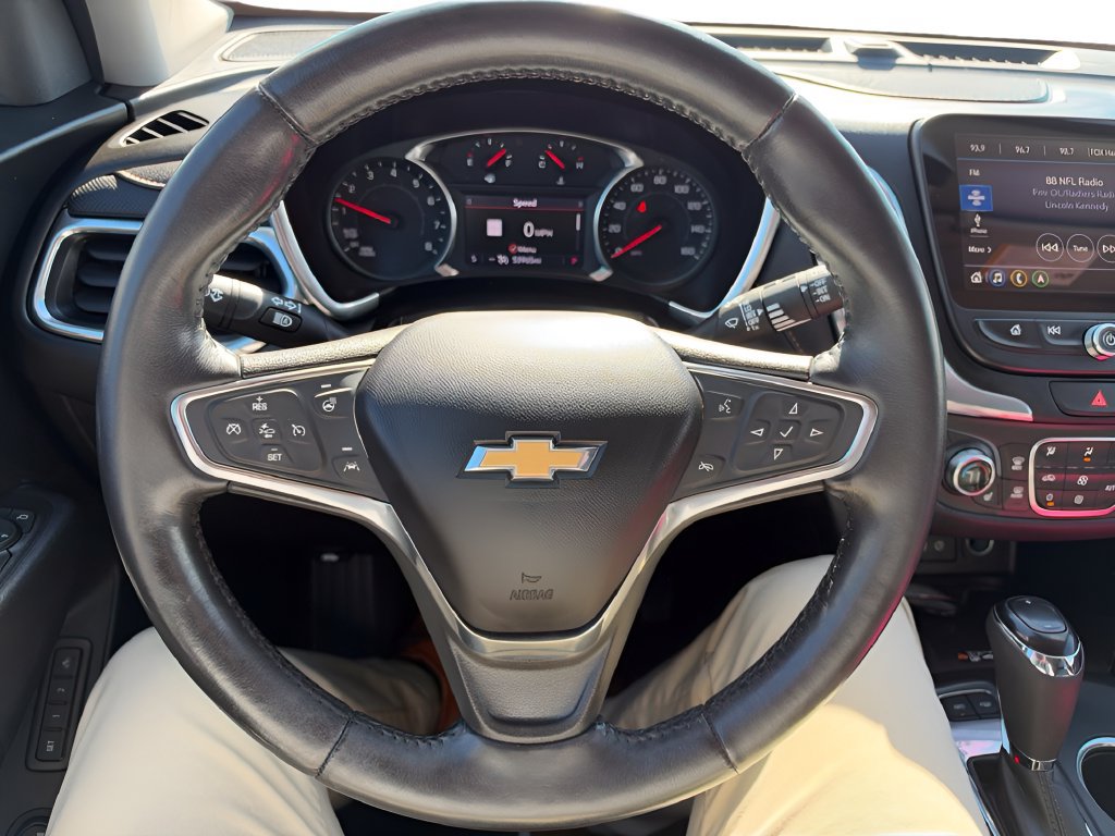 Used 2020 Chevrolet Equinox Premier AWD/4WD image 16